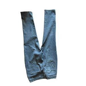 Bandolino Size 8 tapered leg denim jeans good condition